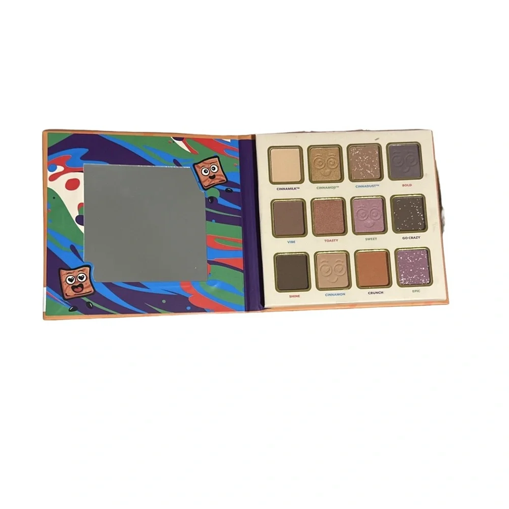 NEW Cinnamon Toast Crunch Eyeshadow Palette 12 Shade Neutral Fun Makeup Set